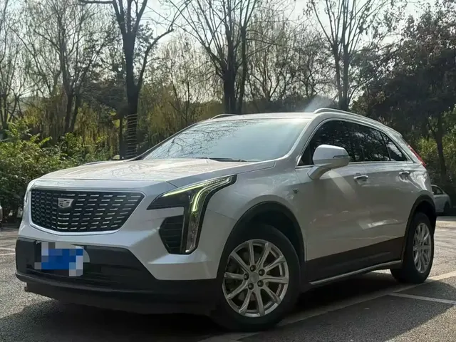 Cadillac XT4 2021 28T FWD Luxury Edition