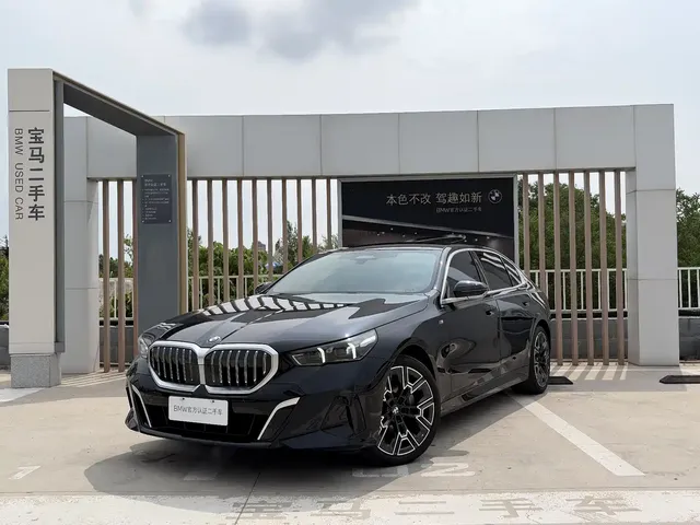 BMW 5 Series 2024 530Li Premium M Sport Package
