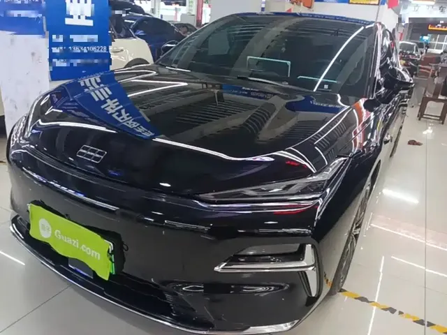 Geely Galaxy Xingyao 8 2025 130km EM-P Explorer Edition