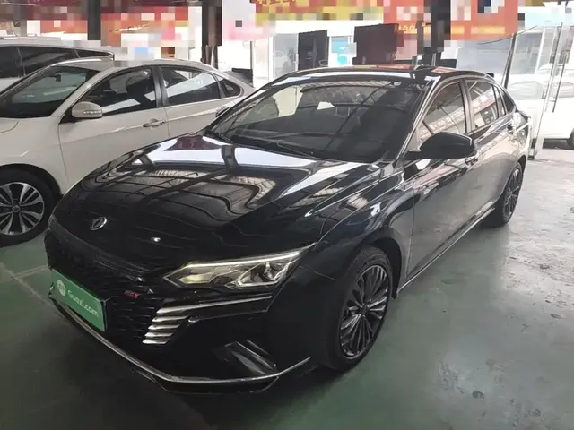 Dongfeng Aeolus Yixuan MAX 2021 1.5T Trendy Dad Edition