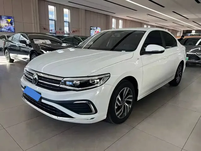 Volkswagen Bora 2025 200TSI DSG Joy Ride Navigation Edition