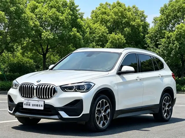 BMW X1 2022 sDrive25Li Leading