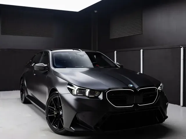 BMW M5 New Energy 2025 M5