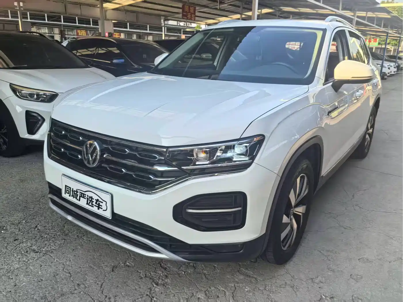 Volkswagen Tayron 2020 330TSI 2WD Luxury Smart Edition