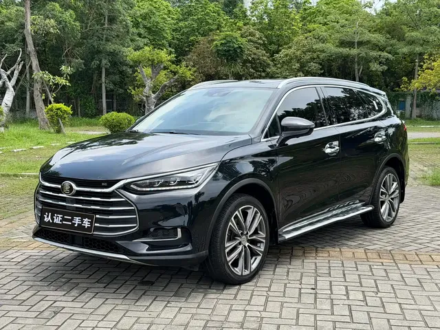 BYD Tang 2018 2.0T Automatic Smart Connection Honor Edition 7-Seater China V