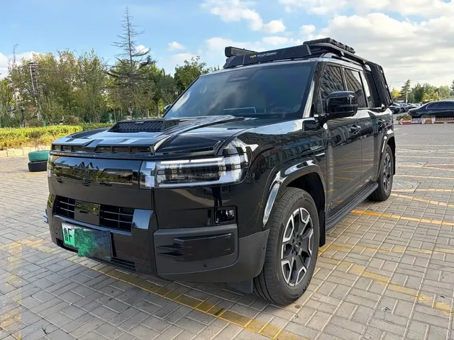 Fang Cheng Bao Titanium 7 2025 200KM Front-Wheel Drive Max Edition