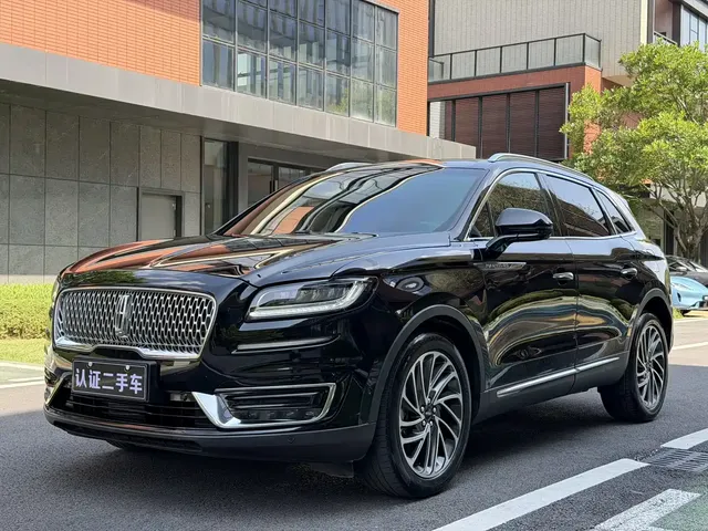 Lincoln Nautilus (Import) 2020 2.0T AWD Reserve