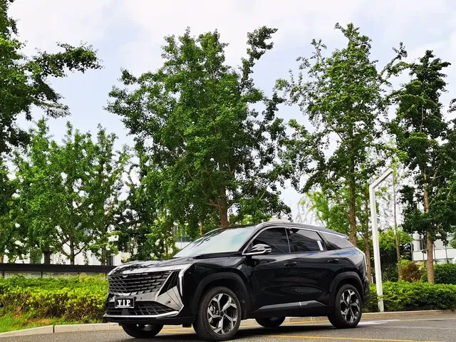 Geely Boyue L 2023 1.5TD DCT Premium