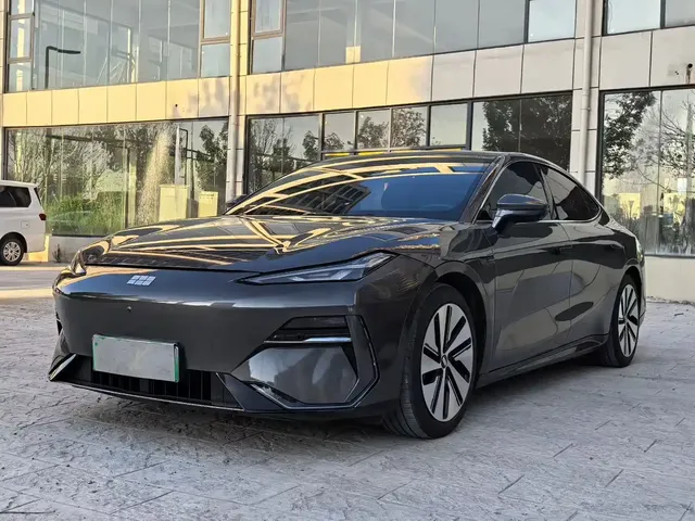 Geely Galaxy E8 2024 550km RWD MAX