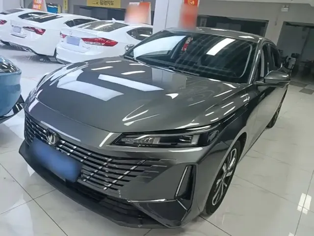 Changan Eado 2024 Model 1.5T GDI Auto Premium Type