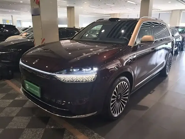 AITO Wenjie AITO M9 2025 Extended Range Ultra 52kWh 6-Seater
