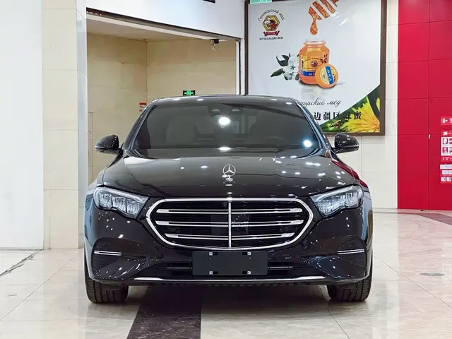 Mercedes-Benz E-Class 2025 E 300 L Fashion