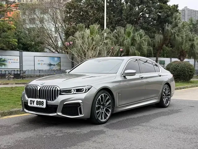 BMW 7 Series 2019 740Li Leading M Sport Package