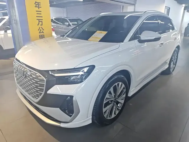 Audi Q4 e-tron 2024 40 e-tron Pioneer Edition
