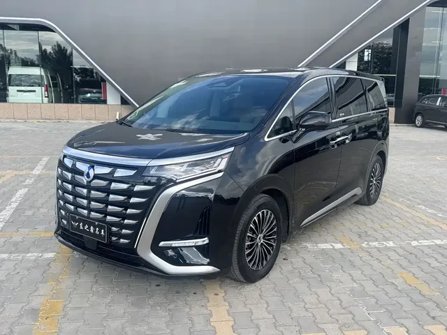 Denza D9 2022 DM-i 970 All-Wheel Drive Honor Edition