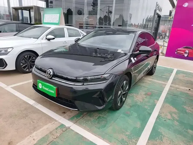 Volkswagen Sagitar 2025 300TSI DSG Mid-range Edition