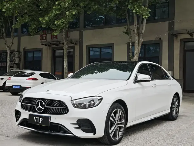 Mercedes-Benz E-Class 2023 Facelift E 260 L