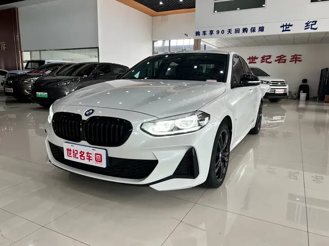 BMW 1 Series 2022 125i M Sport Shadow Edition