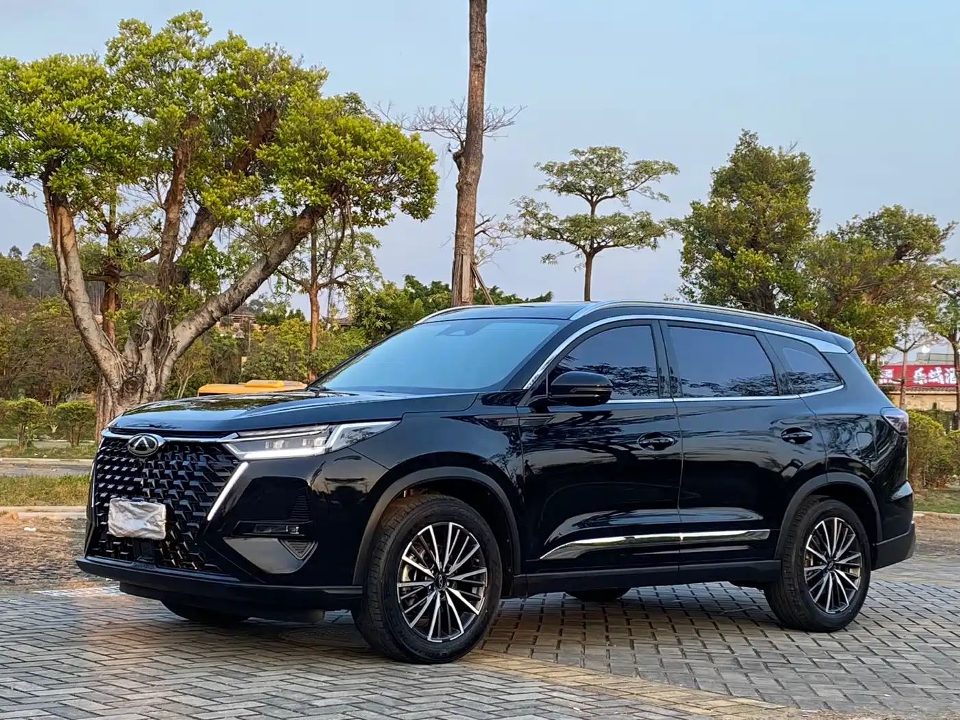 Chery Tiggo 8 PRO 2024 Champion Edition 390T 2WD Premium 5-Seater