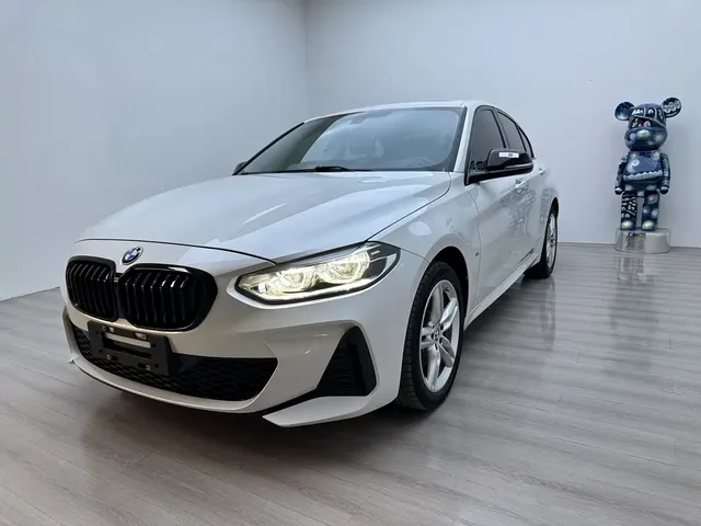 BMW 1 Series 2021 Facelift 120i M Sport Shadow Edition