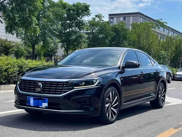 Volkswagen Passat 2022 330TSI Starlight Elite Edition