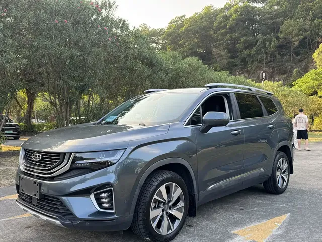 Geely Haoyue 2020 1.8TD DCT Flagship 7-Seater
