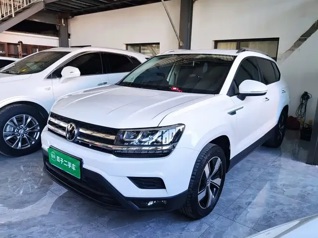 Volkswagen Tharu 2021 Model 280TSI 2WD Comfort Edition