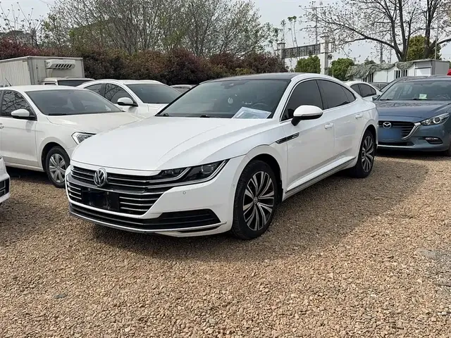 Volkswagen FAW-Volkswagen CC 2020 330TSI Glamour Version China VI