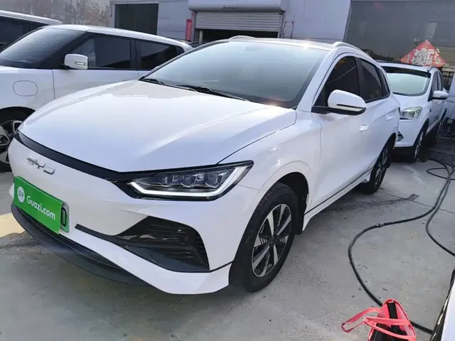 BYD e2 2023 Luxury Model