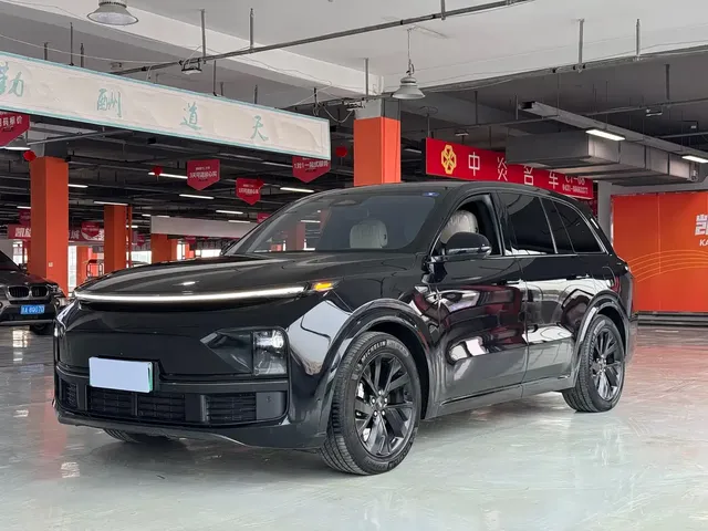 Li Auto Li L8 2023 Pro