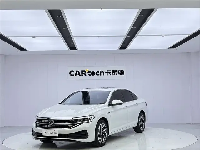 Volkswagen Sagitar 2023 300TSI DSG Surpassing Edition