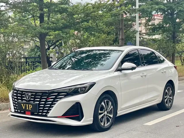 Changan Eado 2023 Enjoy Edition PLUS Blue Whale NE 1.4T GDI DCT Premium Edition