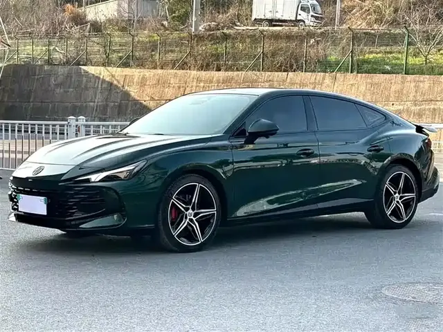 MG 7 2025 2.0T 405 AT Luxury Edition