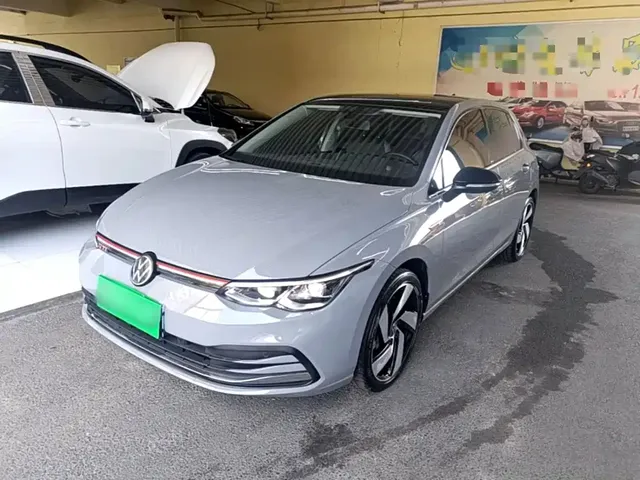 Volkswagen Golf 2021 200TSI DSG Pro