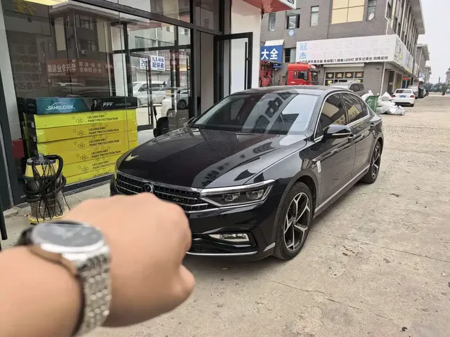 Volkswagen Magotan 2023 Model 2 Million Commemorative Edition 380TSI DSG Flagship