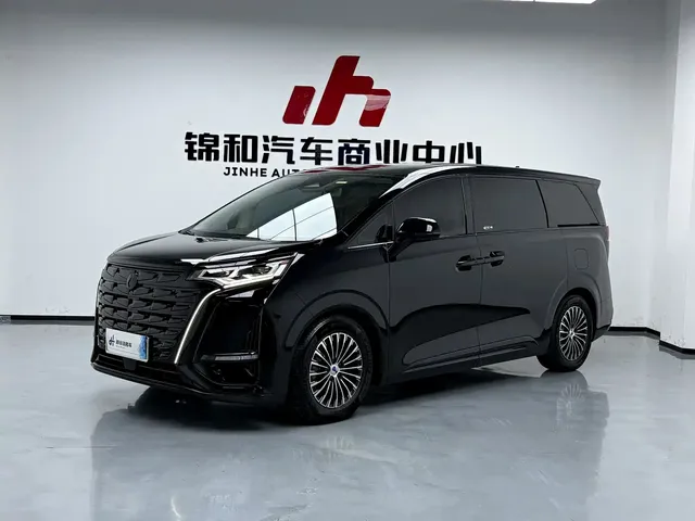 Denza D9 2024 DM-i 980 AWD Premium