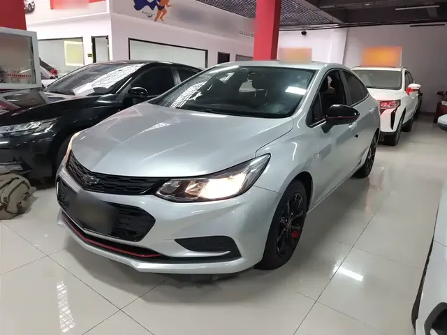 Chevrolet Cruze 2018 Redline 320 Automatic Pioneer Edition