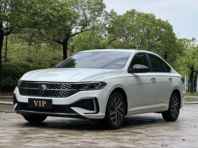 Volkswagen Lavida 2024 Model 300TSI DSG Starlight Leading Edition