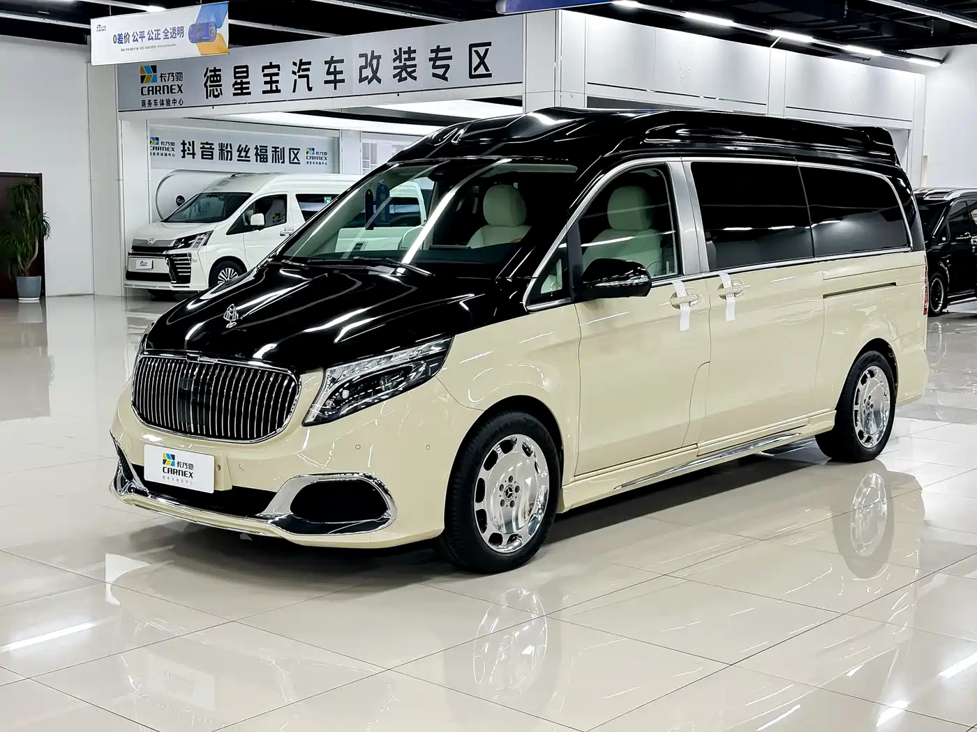 Mercedes-Benz V-Class 2022 V 260 L Long Wheelbase Luxury Edition
