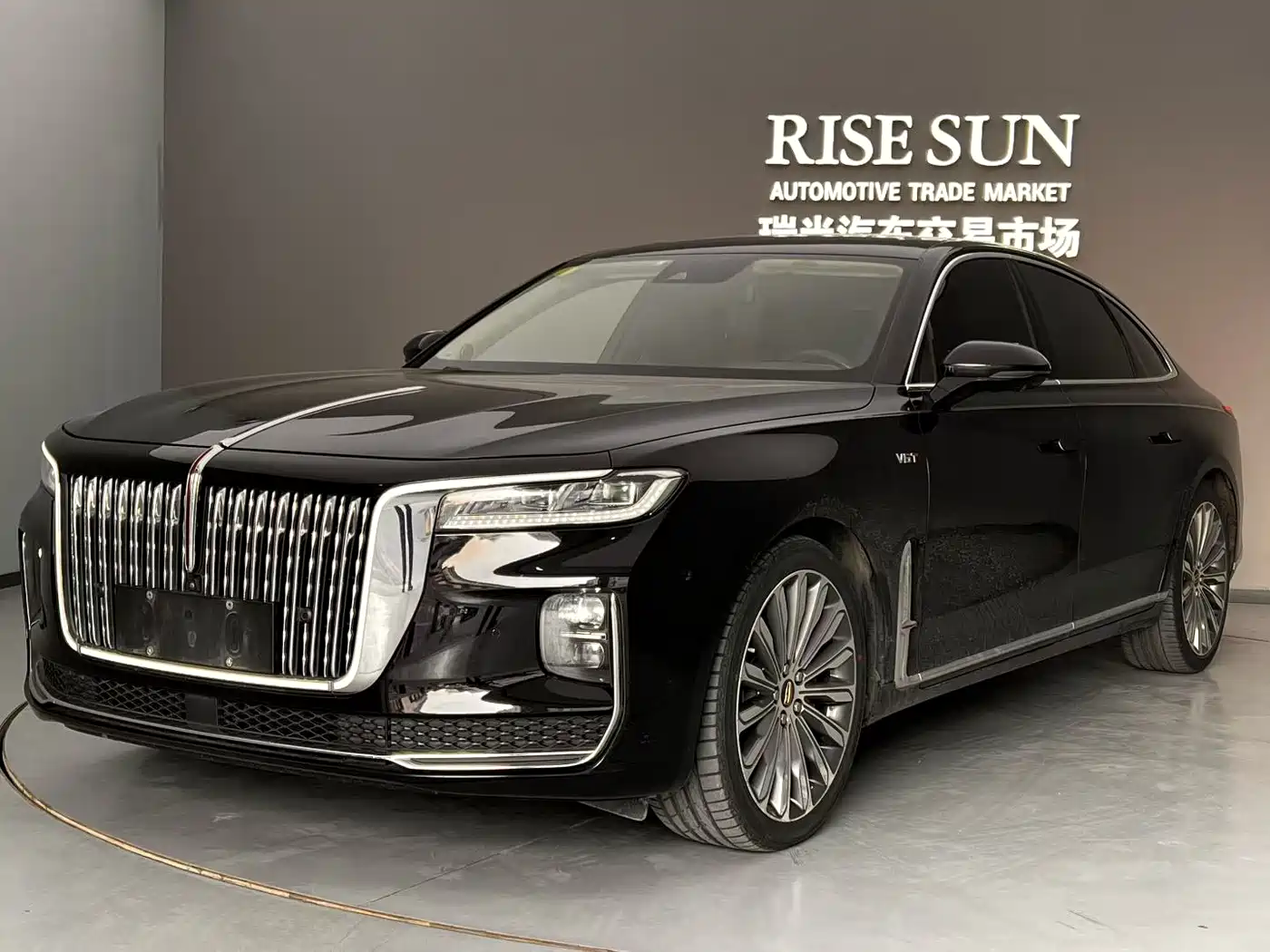 Hongqi H9 2020 Facelift 3.0T Smart Connect Flagship