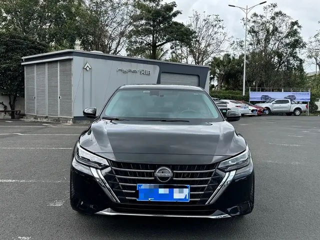 Nissan Sylphy 2023 1.6L CVT Deluxe Edition
