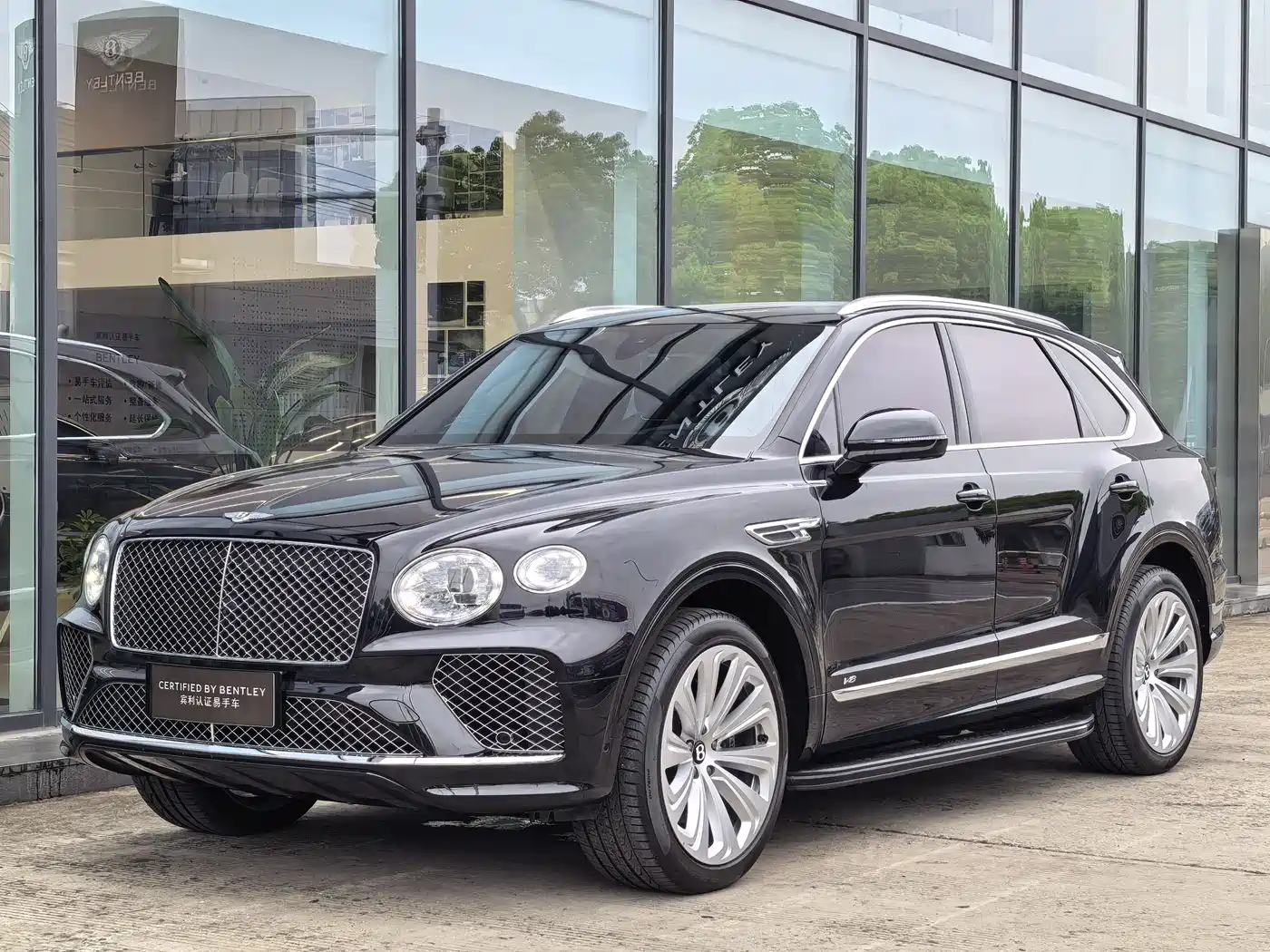 Bentley Bentayga 2022 4.0T V8