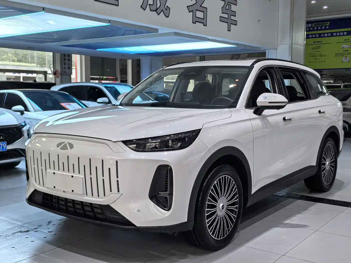 Chery Fengyun T9 2025 120 Long Range Flagship 5-seater LFP