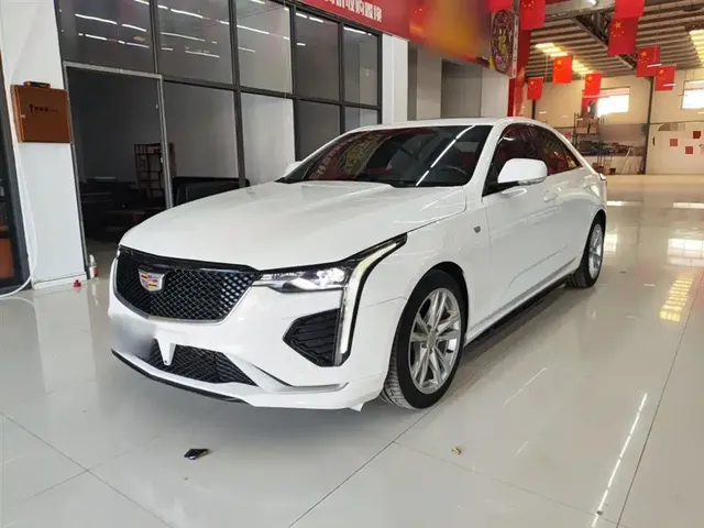 Cadillac CT4 2021 28T Fashion Edition