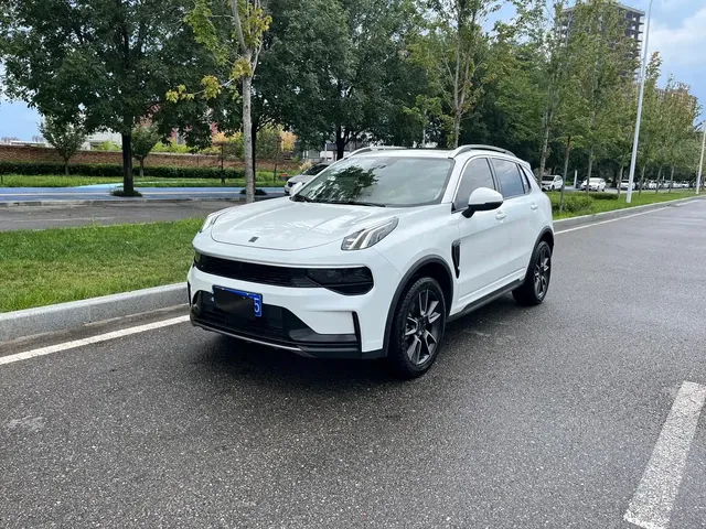 Lynk & Co 01 2023 2.0TD 2WD Pro