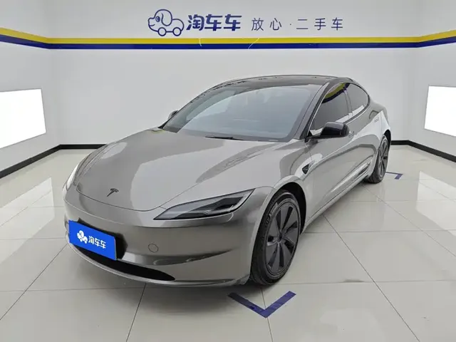 Tesla Model 3 2023 Rear-Wheel Drive