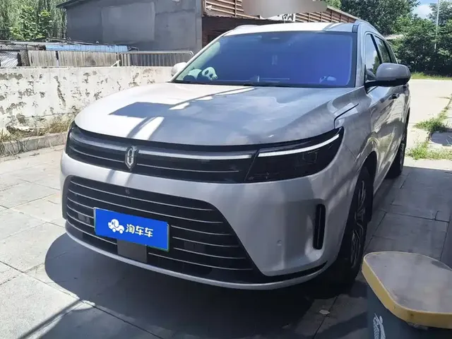 AITO Wenjie AITO M7 2022 1.5T AWD Luxury Edition