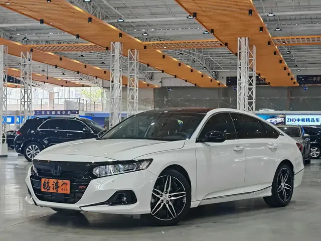 Honda Accord 2022 260TURBO Phantom Night Premium