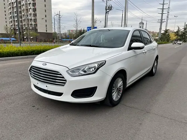 Ford Escort 2017 Facelift 1.5L Manual Comfort