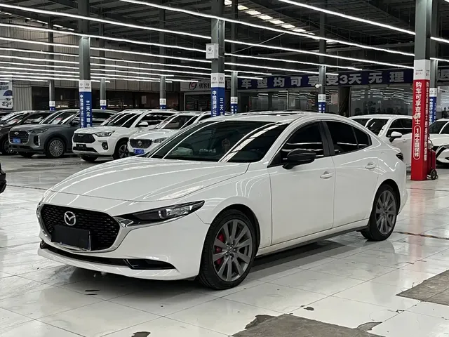 Mazda 3 Axela 2023 2.0L Auto Zhiya